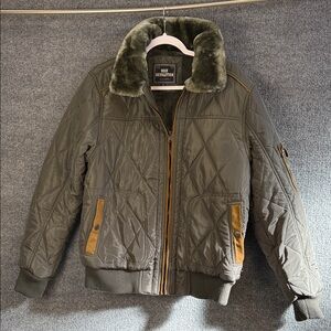 Rock Revolution Aviator Olive Bomber Jacket with Faux Fur Collar Men’s Large